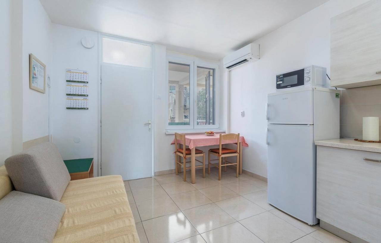 Peskera Apartments Tomicic Poreč Oda fotoğraf